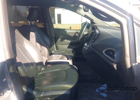 2020 Chrysler Pacifica 35Th Anniversary Touring L Plus from USA, damaged, VIN 2C4RC1EG2LR116899